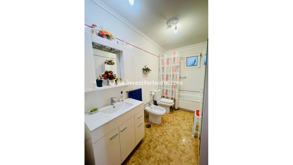 Sale - Apartment - Torrevieja - Torrelamata - La Mata