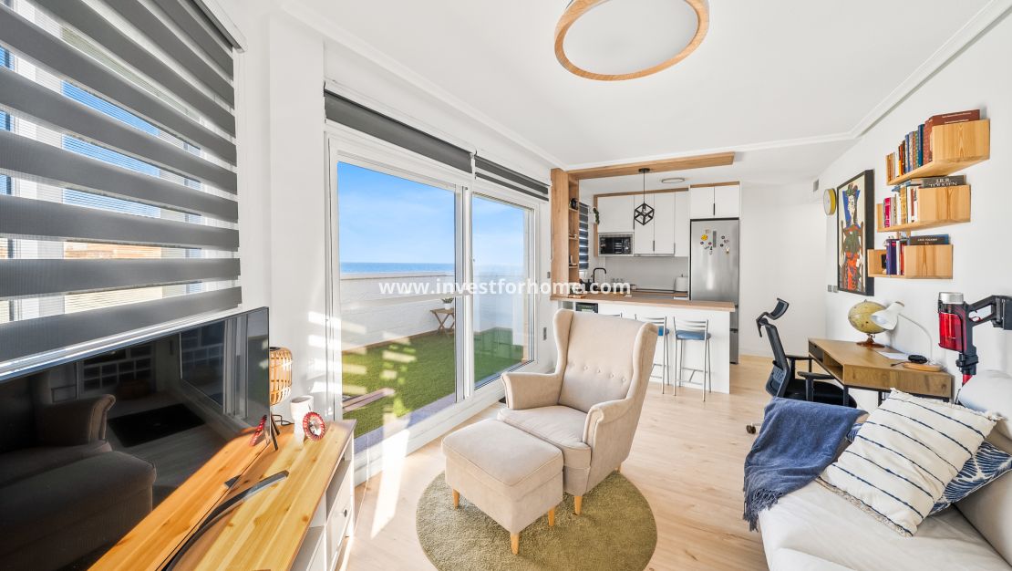 Sale - Apartment - Torrevieja - Torrelamata - La Mata