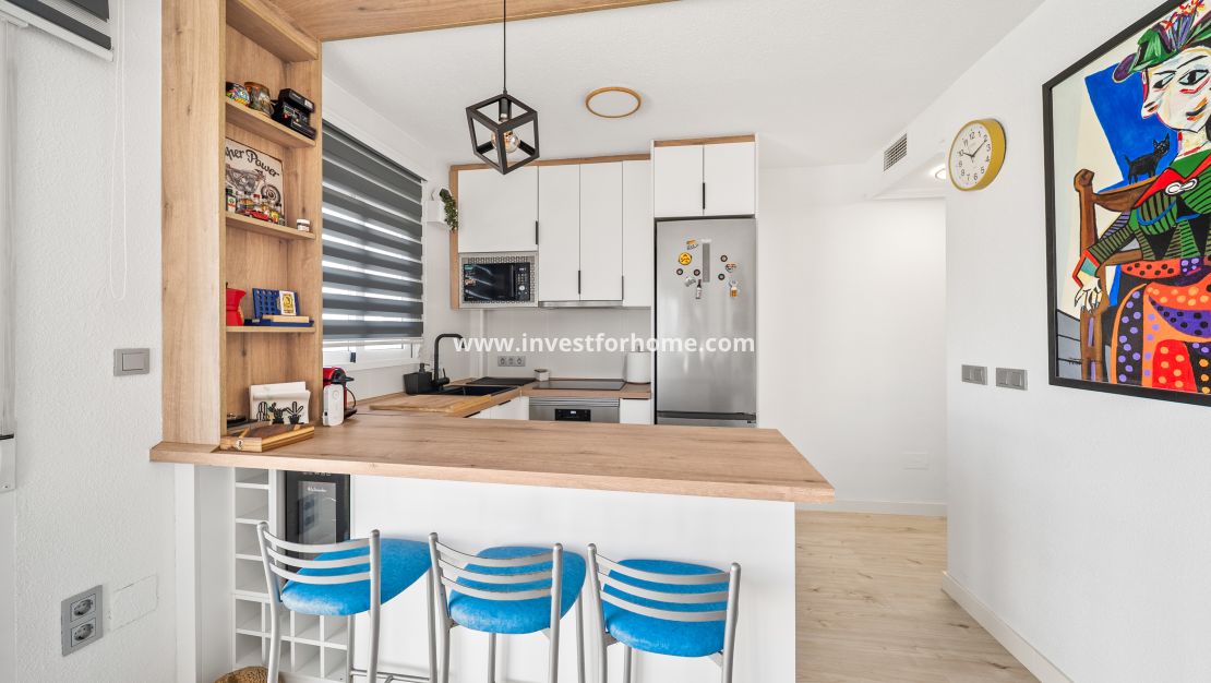 Sale - Apartment - Torrevieja - Torrelamata - La Mata