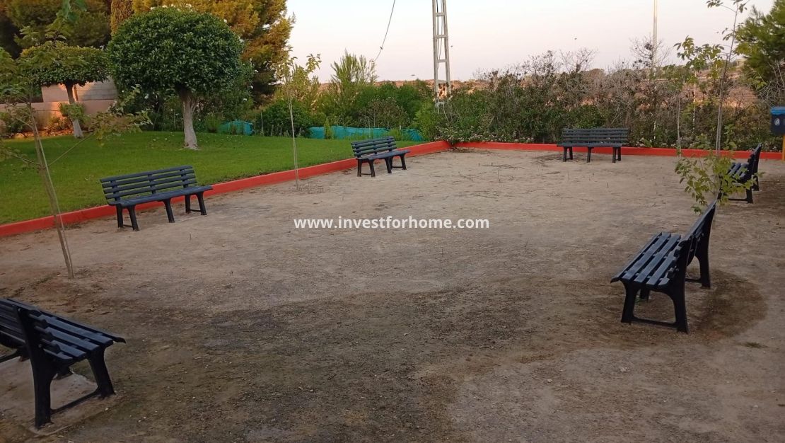 Sale - Apartment - Torrevieja - Torrelamata - La Mata