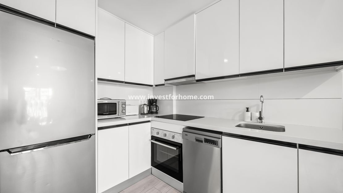 Sale - Apartment - Torrevieja - Torrelamata - La Mata