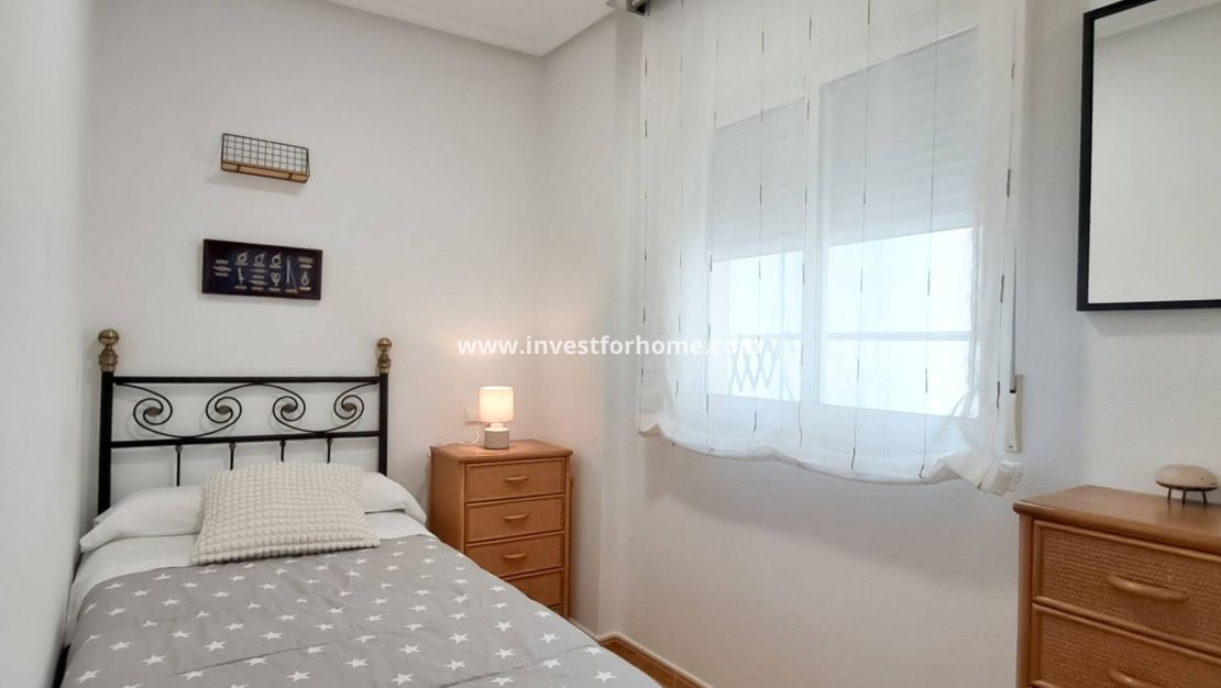 Sale - Apartment - Torrevieja - Torrelamata - La Mata
