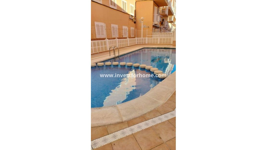 Sale - Apartment - Torrevieja - Torrelamata - La Mata