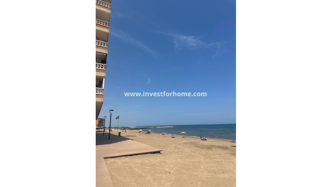 Sale - Apartment - Torrevieja - Torrelamata - La Mata