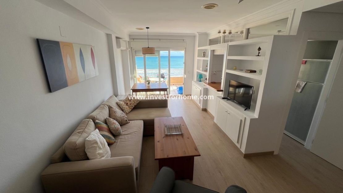 Sale - Apartment - Torrevieja - Torrelamata - La Mata