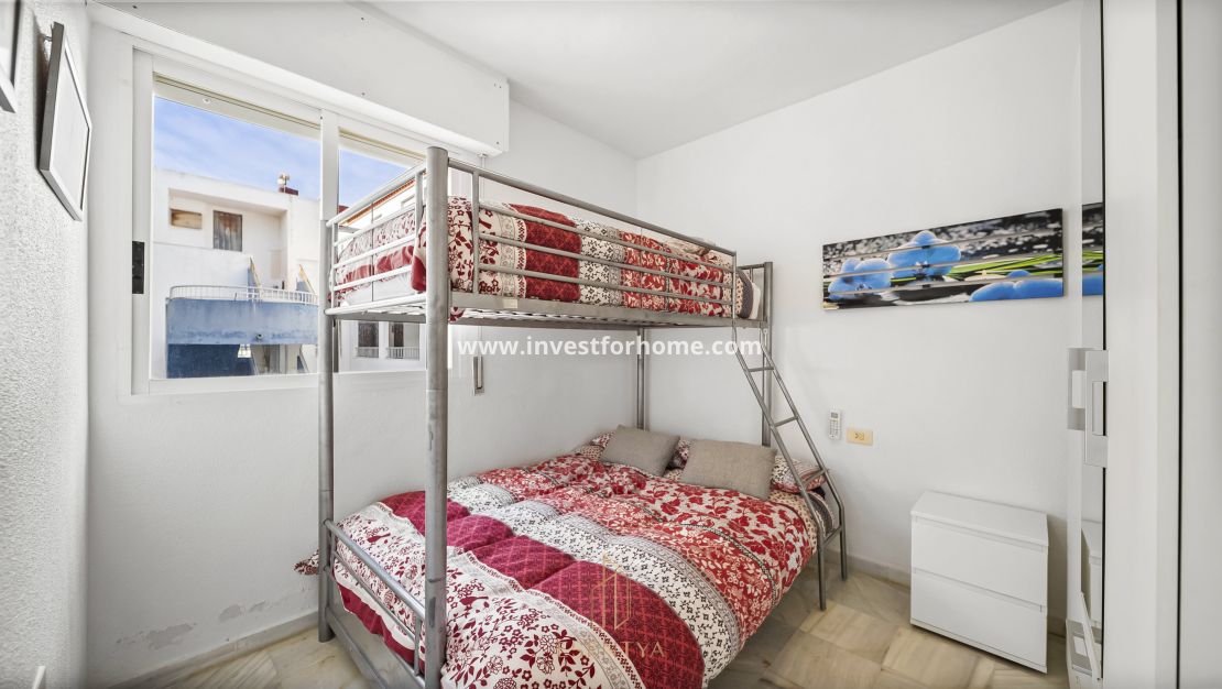 Sale - Apartment - Torrevieja - Torrelamata - La Mata
