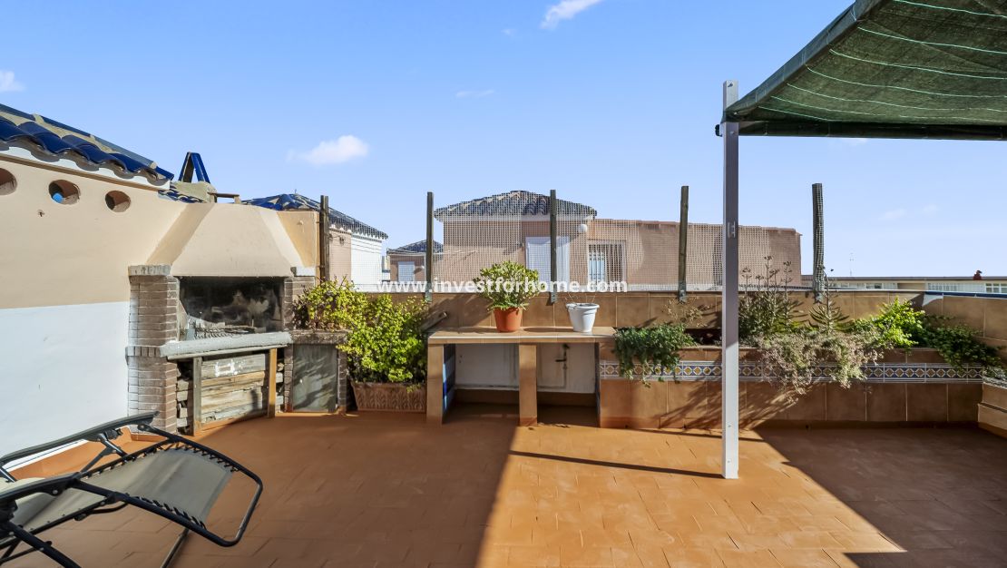 Sale - Apartment - Torrevieja - Torrelamata - La Mata