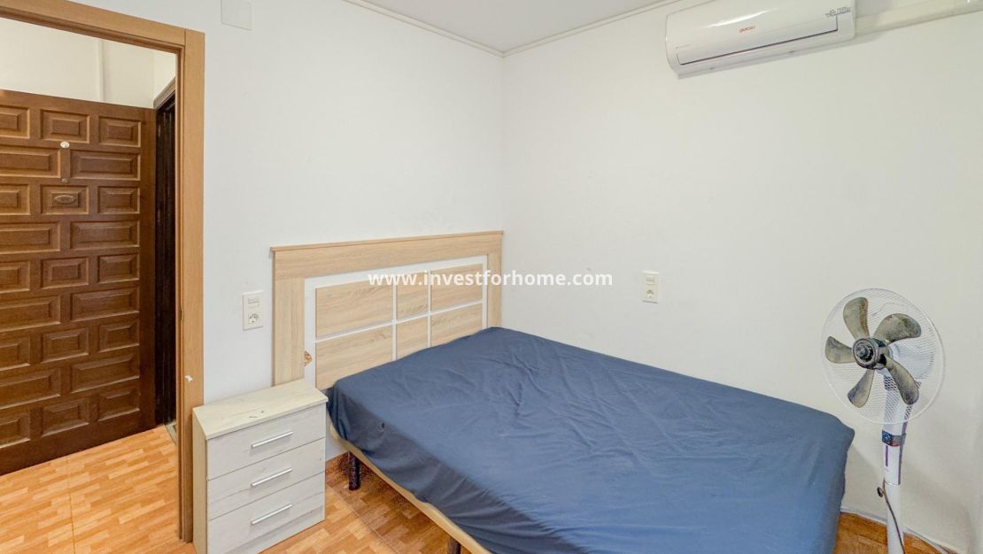 Sale - Apartment - Torrevieja - Torrelamata - La Mata