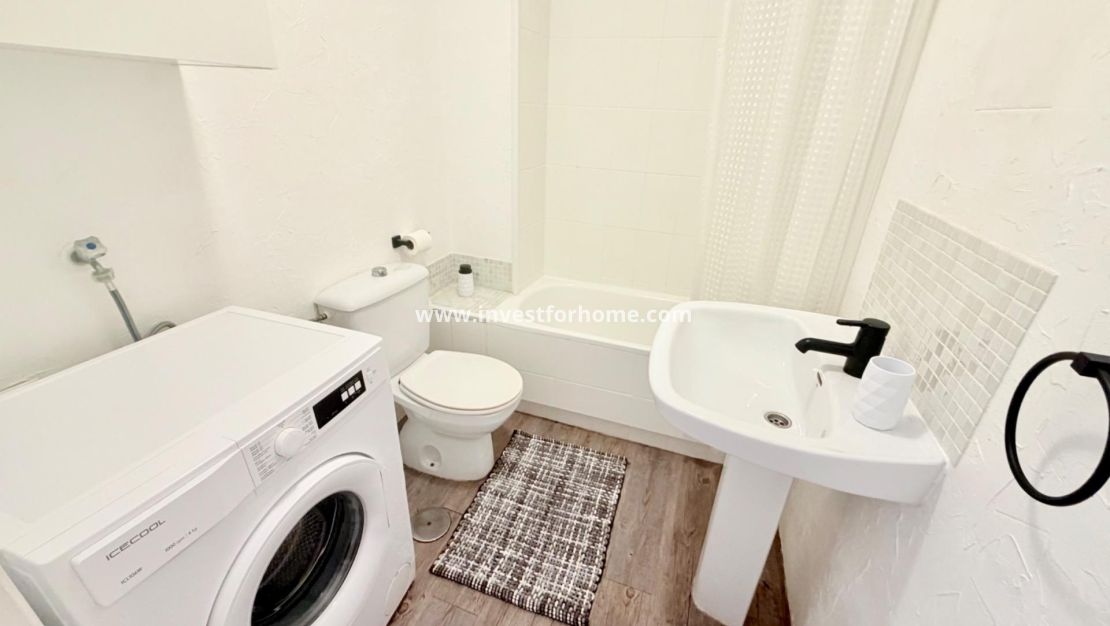 Sale - Apartment - Torrevieja - Torrelamata - La Mata