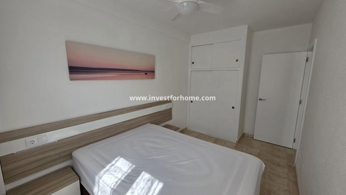 Sale - Apartment - Torrevieja - Torrelamata - La Mata