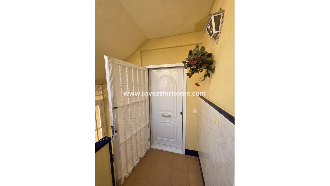 Sale - Apartment - Torrevieja - Torrelamata - La Mata