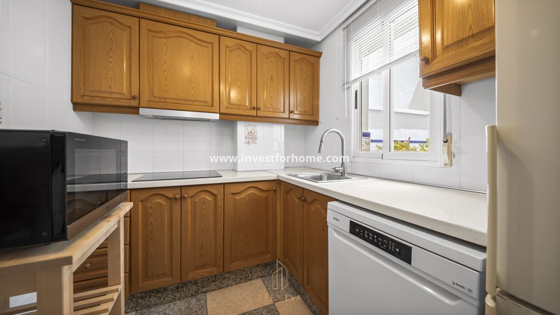Sale - Apartment - Torrevieja - Torrelamata - La Mata