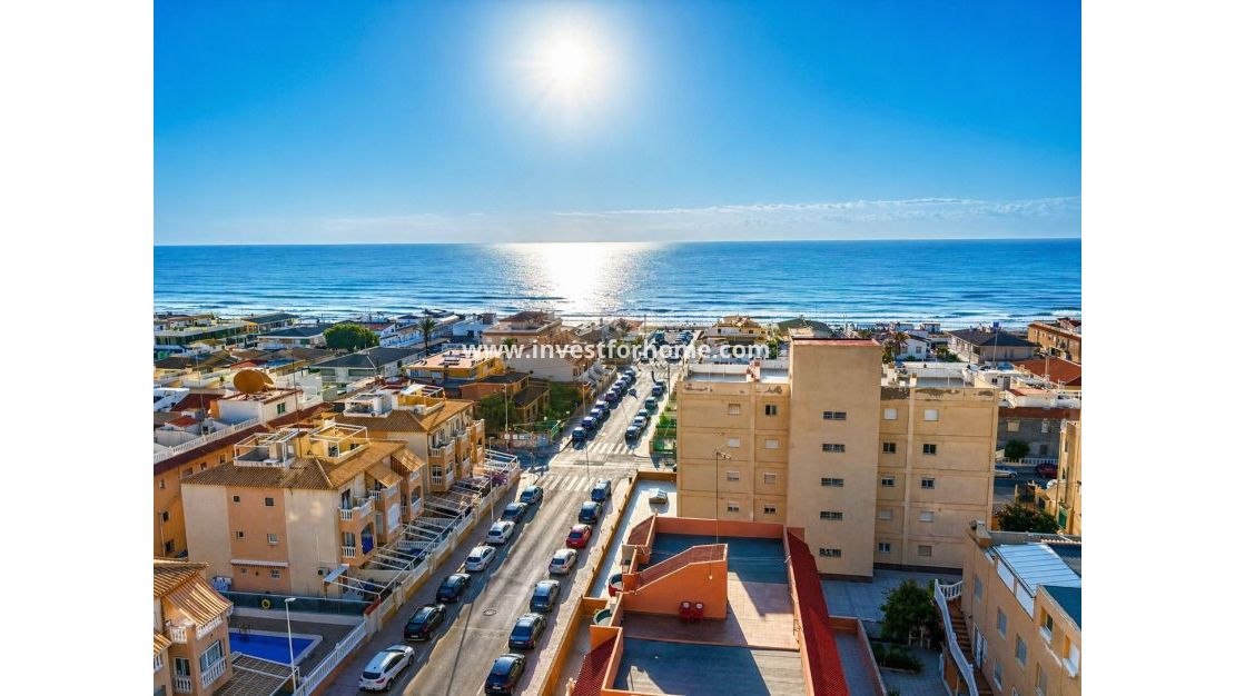 Sale - Apartment - Torrevieja - Torrelamata - La Mata