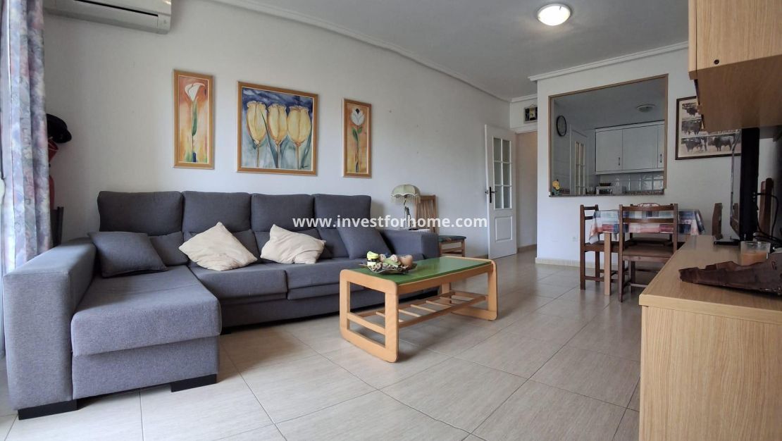 Sale - Apartment - Torrevieja - Torrelamata - La Mata