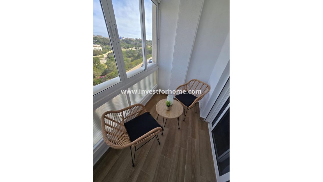 Sale - Apartment - Torrevieja - Torrelamata - La Mata