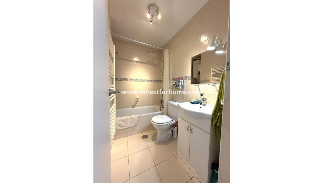 Sale - Apartment - Torrevieja - Torrelamata - La Mata