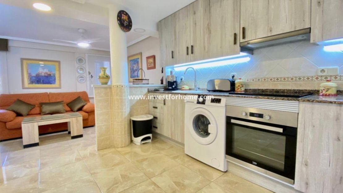 Sale - Apartment - Torrevieja - Torrelamata - La Mata