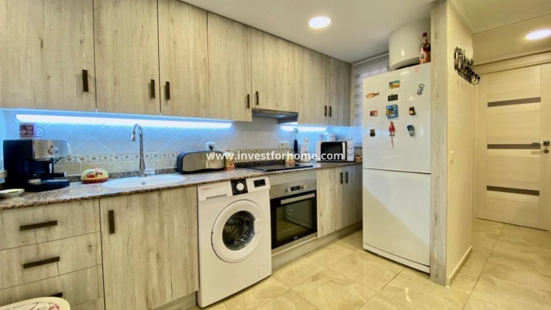 Sale - Apartment - Torrevieja - Torrelamata - La Mata
