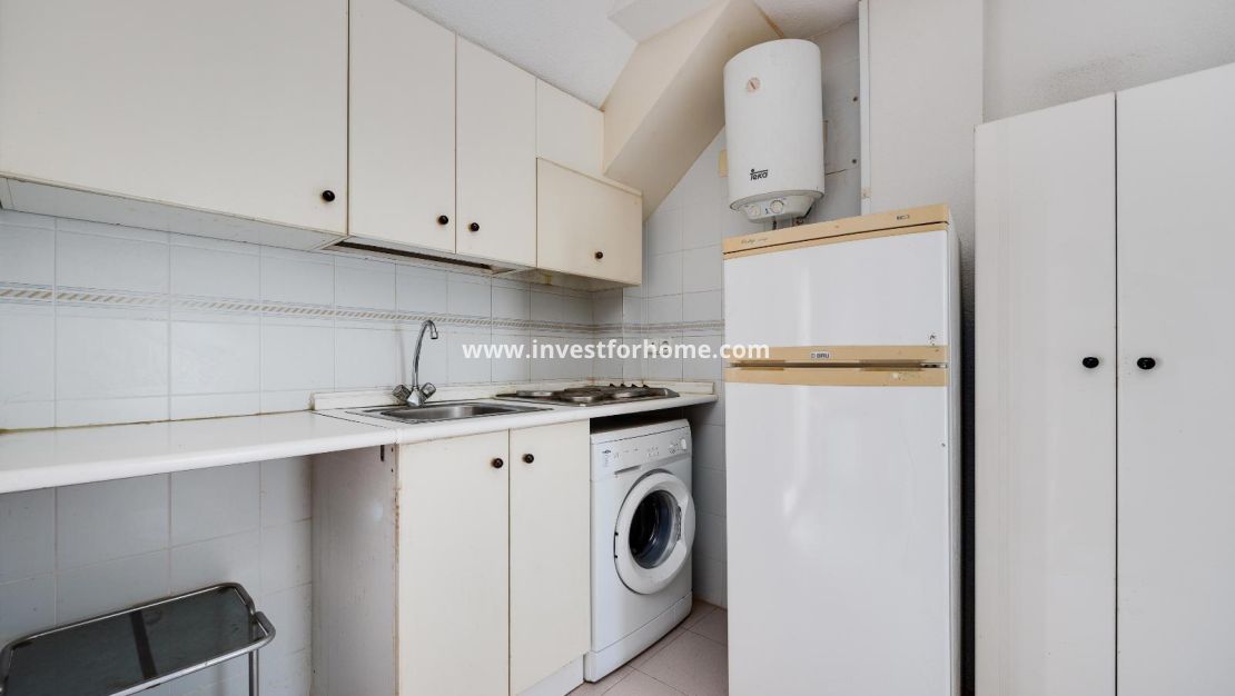 Sale - Apartment - Torrevieja - Torrelamata - La Mata