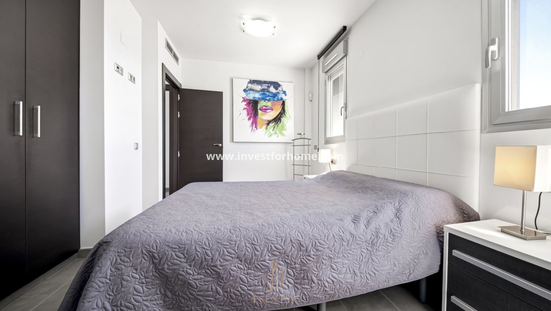 Sale - Apartment - Torrevieja - Torrelamata - La Mata