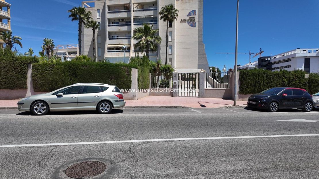 Sale - Apartment - Torrevieja - Torrelamata - La Mata