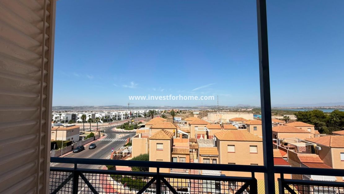 Sale - Apartment - Torrevieja - Torrelamata - La Mata