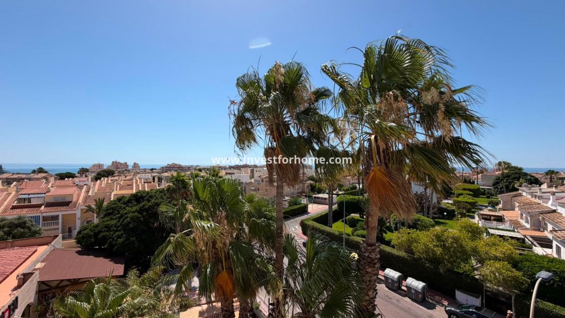Sale - Apartment - Torrevieja - Torrelamata - La Mata