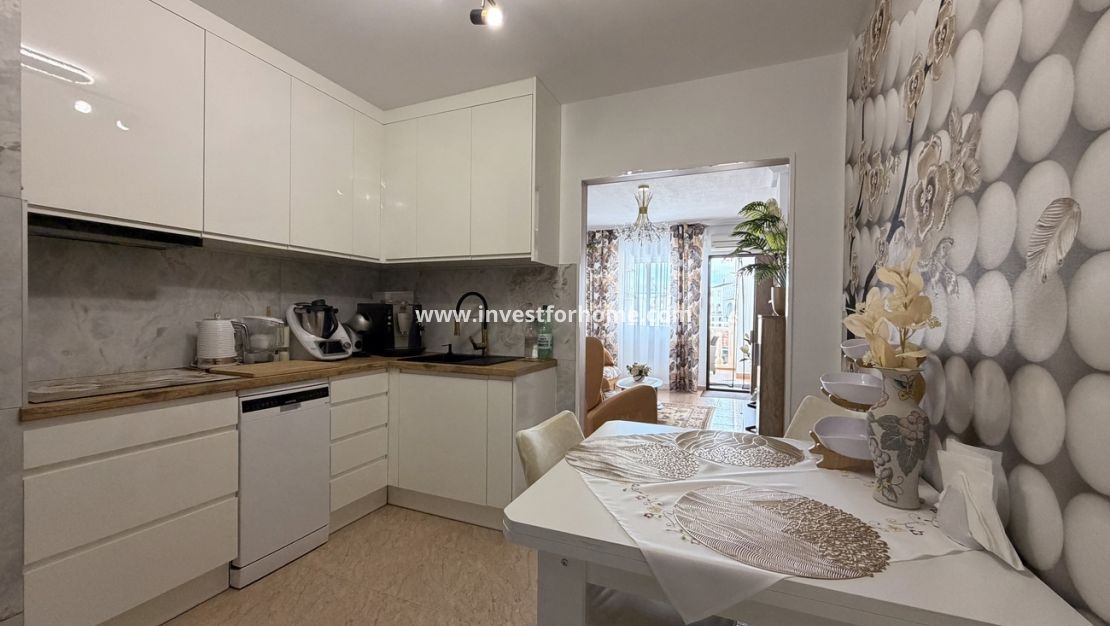 Sale - Apartment - Torrevieja - Urb. Calas Blancas III