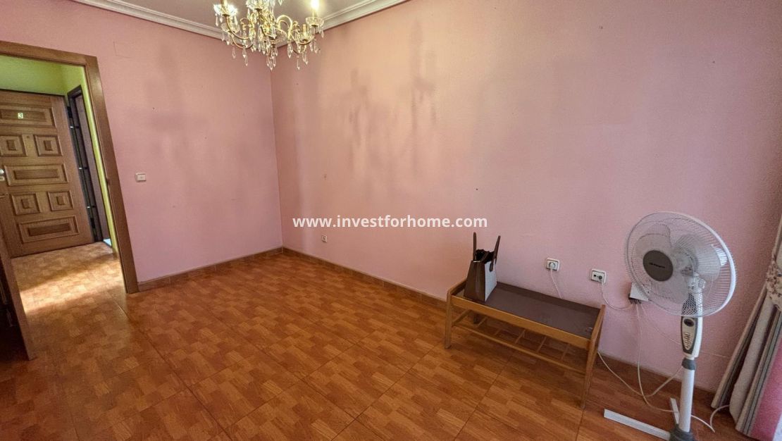 Sale - Apartment - Torrevieja - Zona Los Frutales