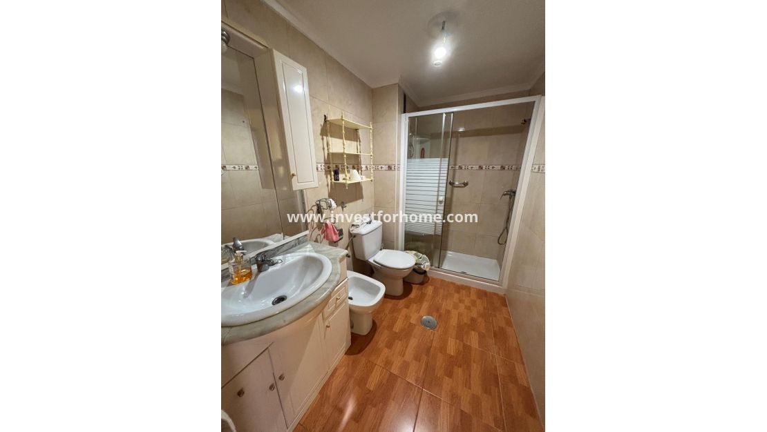 Sale - Apartment - Torrevieja - Zona Los Frutales