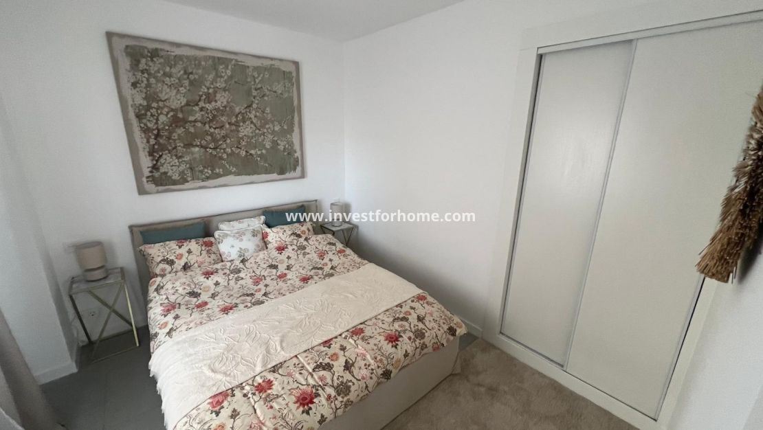 Sale - Apartment - Torrevieja - Zona Los Frutales