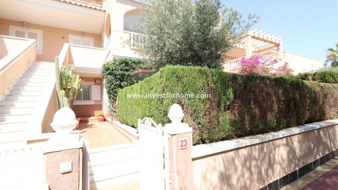 Sale - Bungalow - Orihuela Costa - Costa Blanca