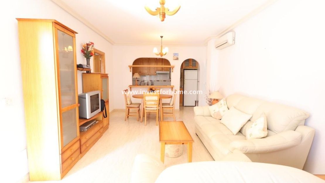 Sale - Bungalow - Orihuela Costa - Costa Blanca