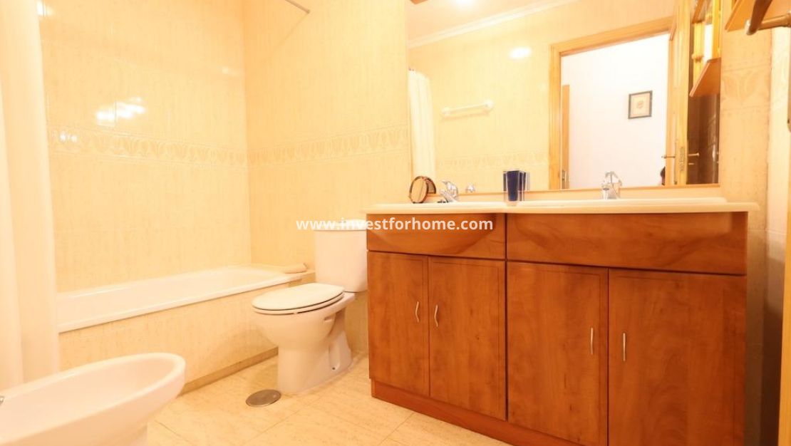 Sale - Bungalow - Orihuela Costa - Costa Blanca