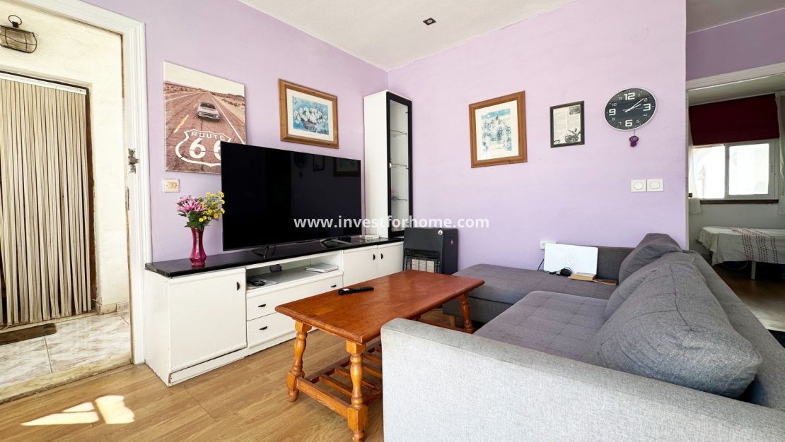 Sale - Bungalow - Orihuela Costa - Costa Blanca