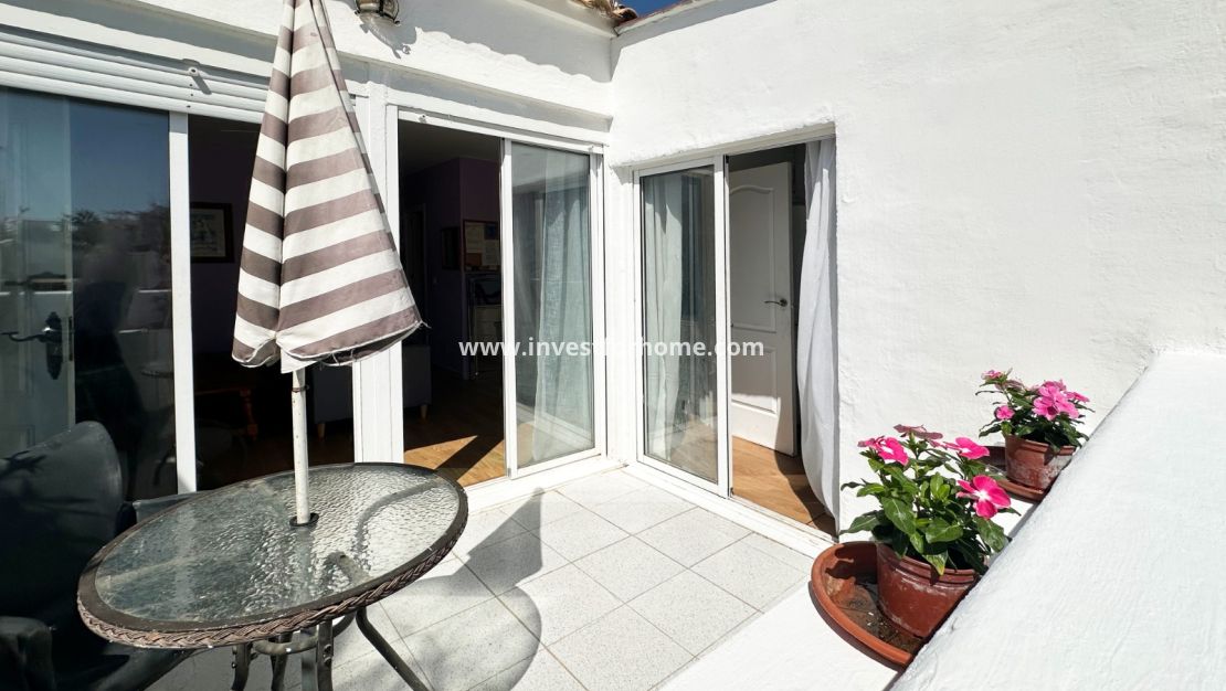 Sale - Bungalow - Orihuela Costa - Costa Blanca