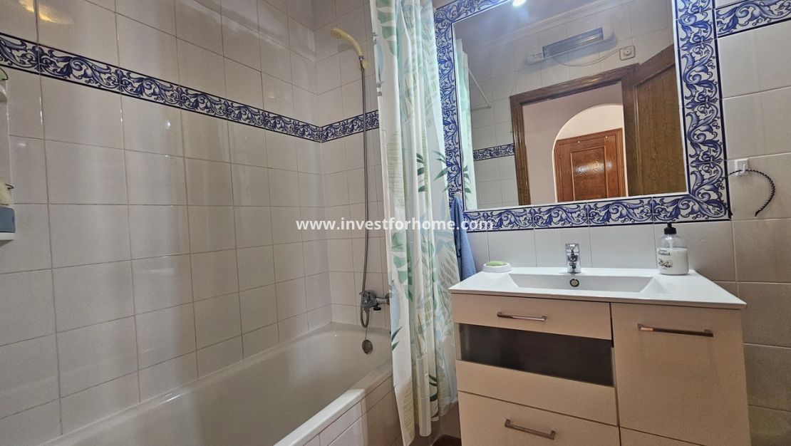 Sale - Bungalow - Orihuela Costa - Costa Blanca