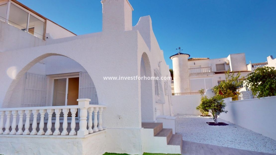 Sale - Bungalow - Orihuela Costa - Costa Blanca