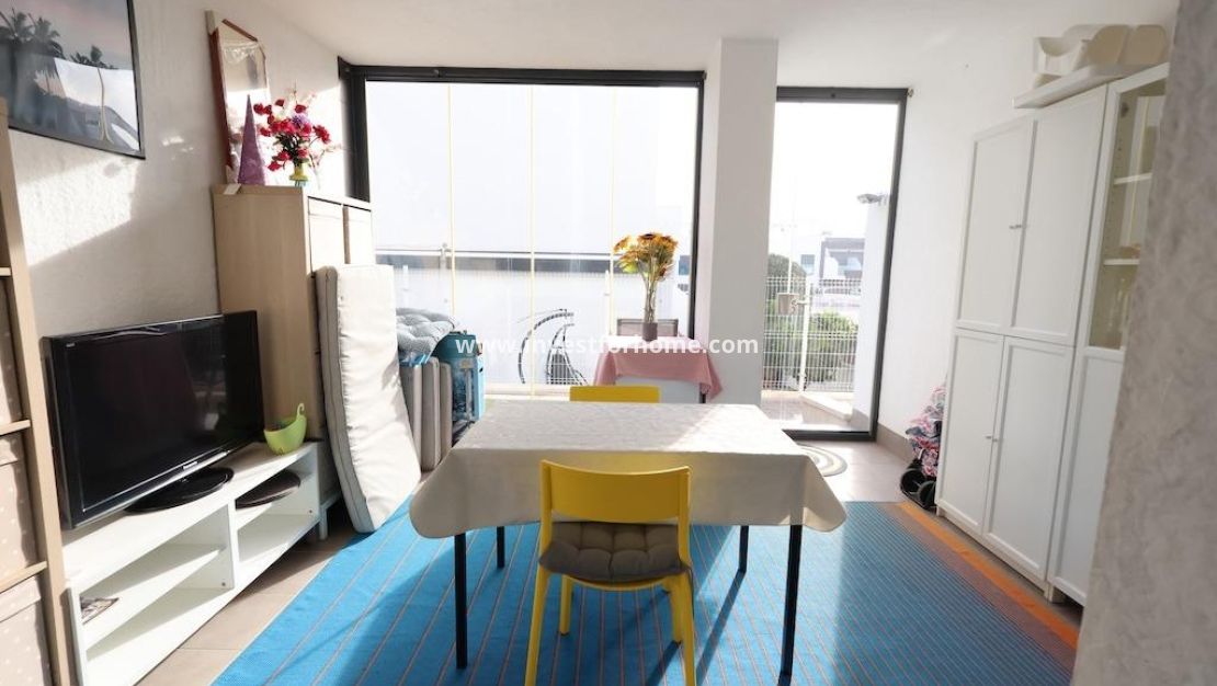 Sale - Bungalow - Orihuela Costa - Costa Blanca