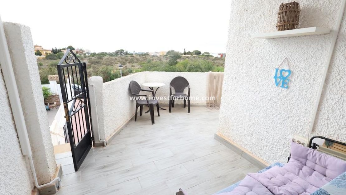 Sale - Bungalow - Orihuela Costa - Costa Blanca