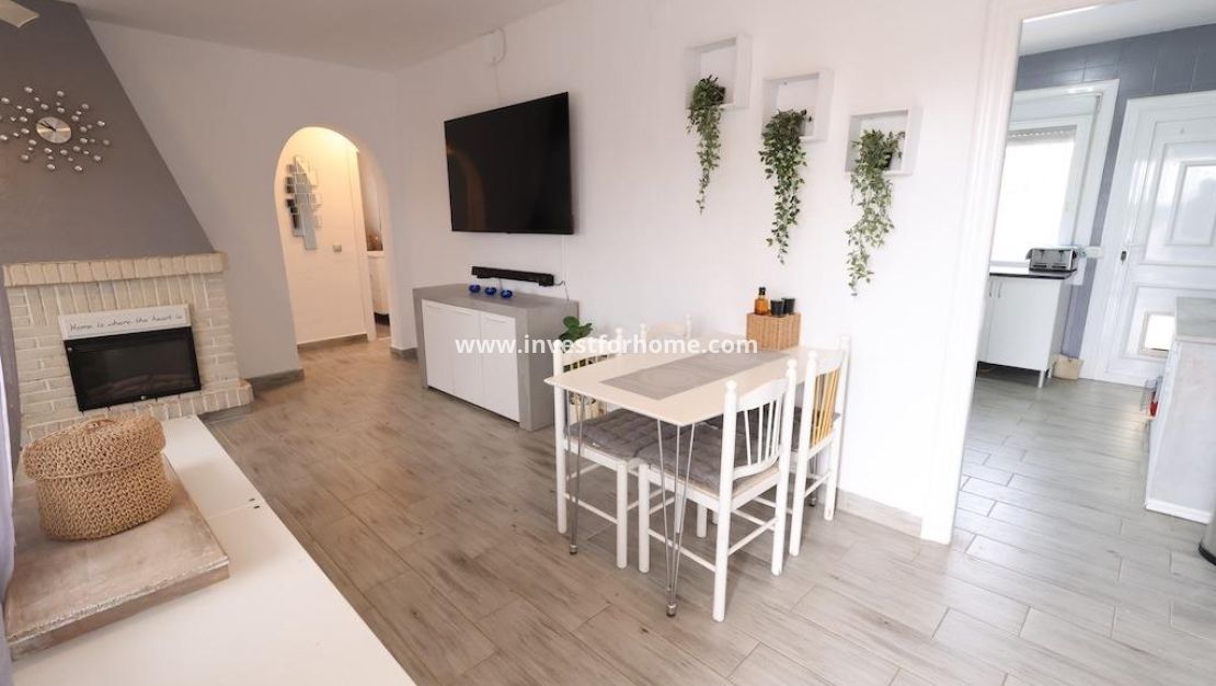Sale - Bungalow - Orihuela Costa - Costa Blanca