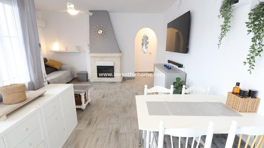 Sale - Bungalow - Orihuela Costa - Costa Blanca