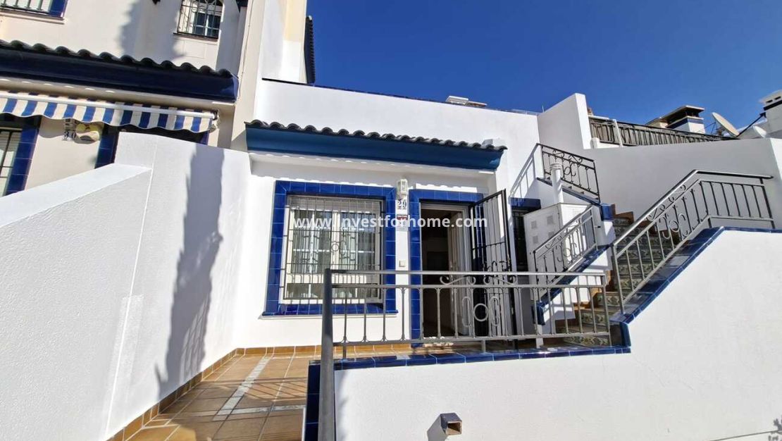 Sale - Bungalow - Orihuela Costa - Costa Blanca