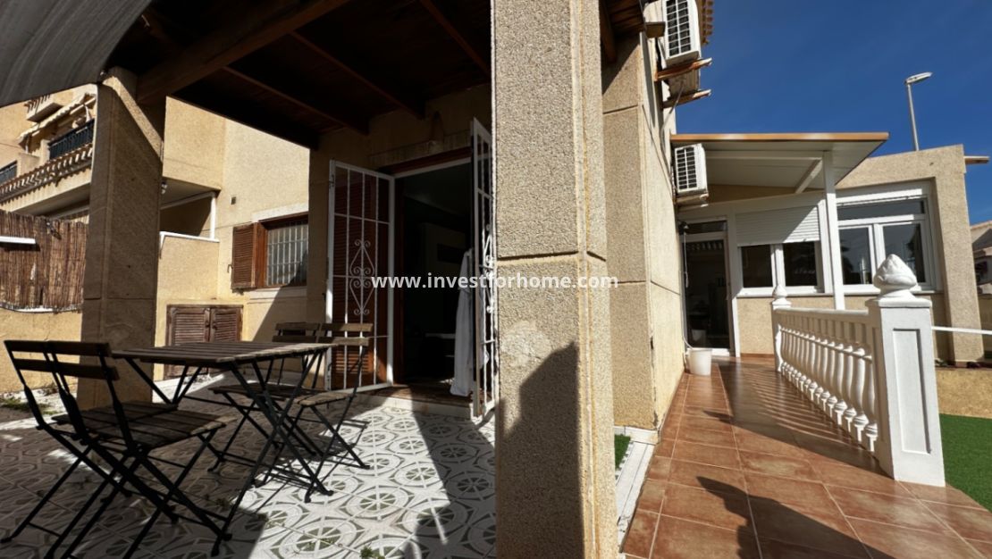 Sale - Bungalow - Orihuela Costa - Inland
