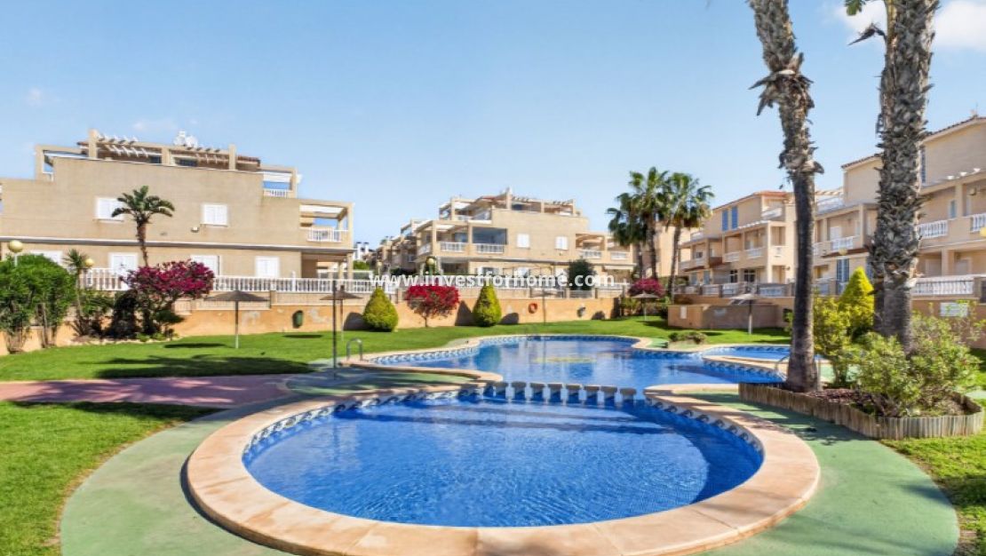 Sale - Bungalow - Orihuela Costa - Inland