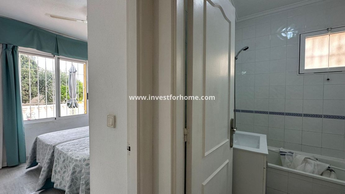 Sale - Bungalow - Orihuela Costa - Los Almendros-la Florida