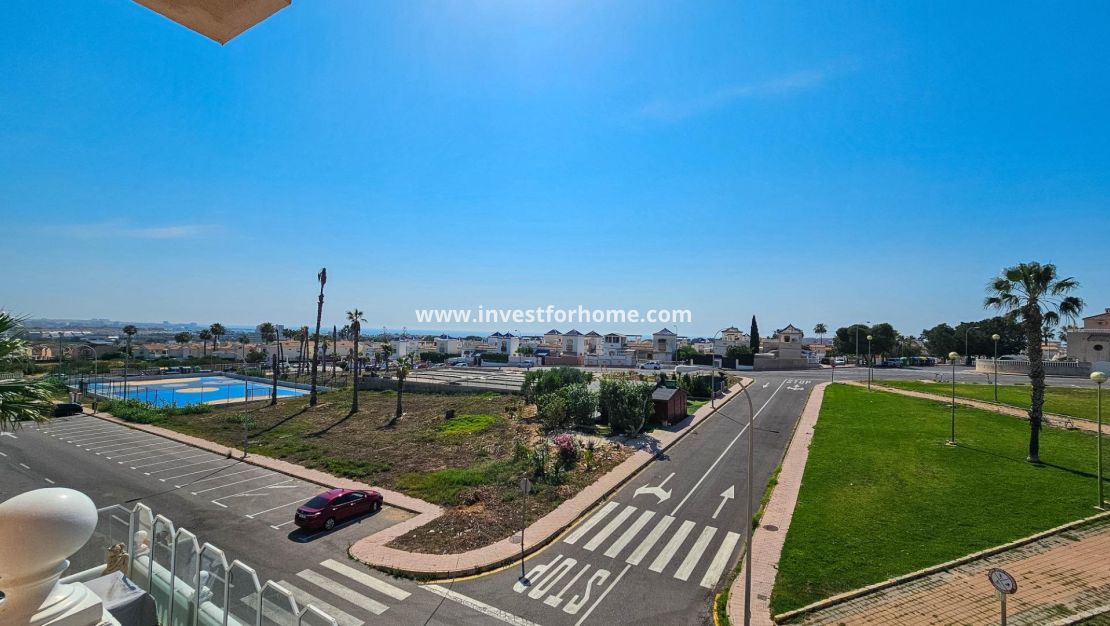 Sale - Bungalow - Orihuela Costa - Los Altos
