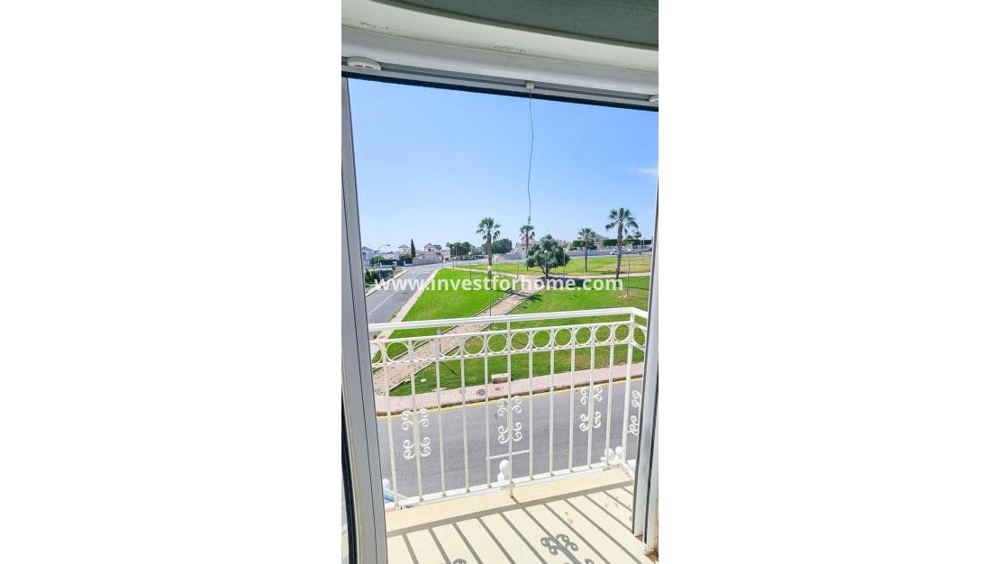Sale - Bungalow - Orihuela Costa - Los Altos