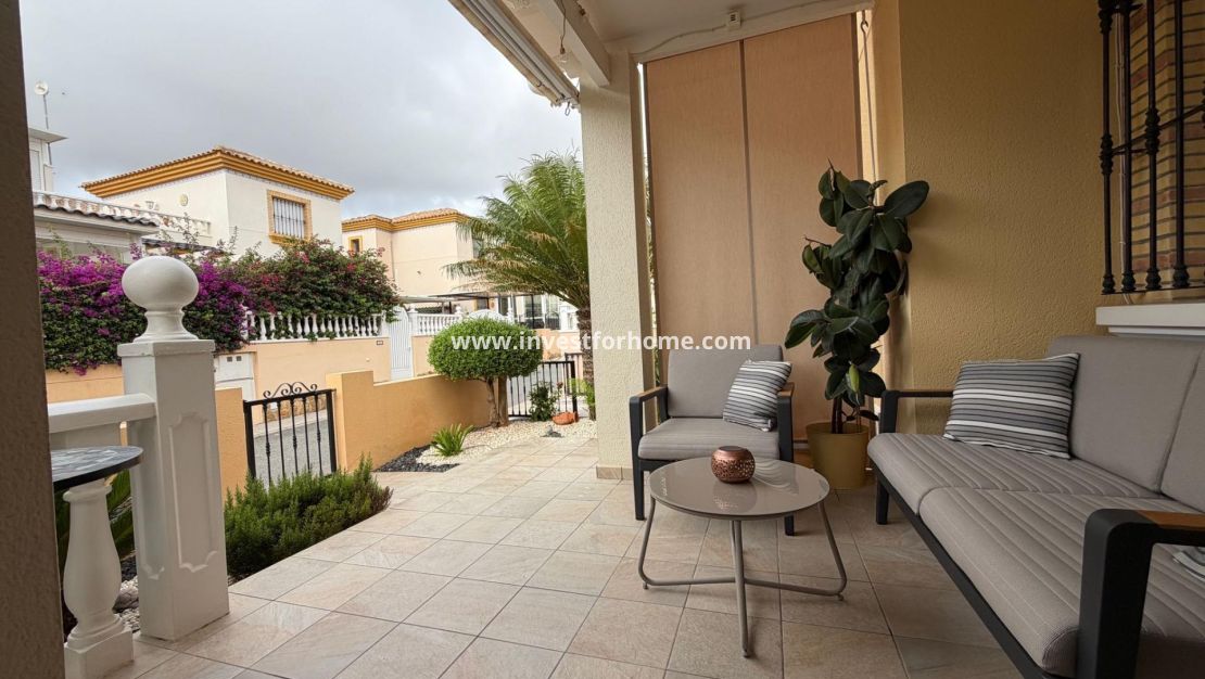 Sale - Bungalow - Orihuela Costa - Los Dolses