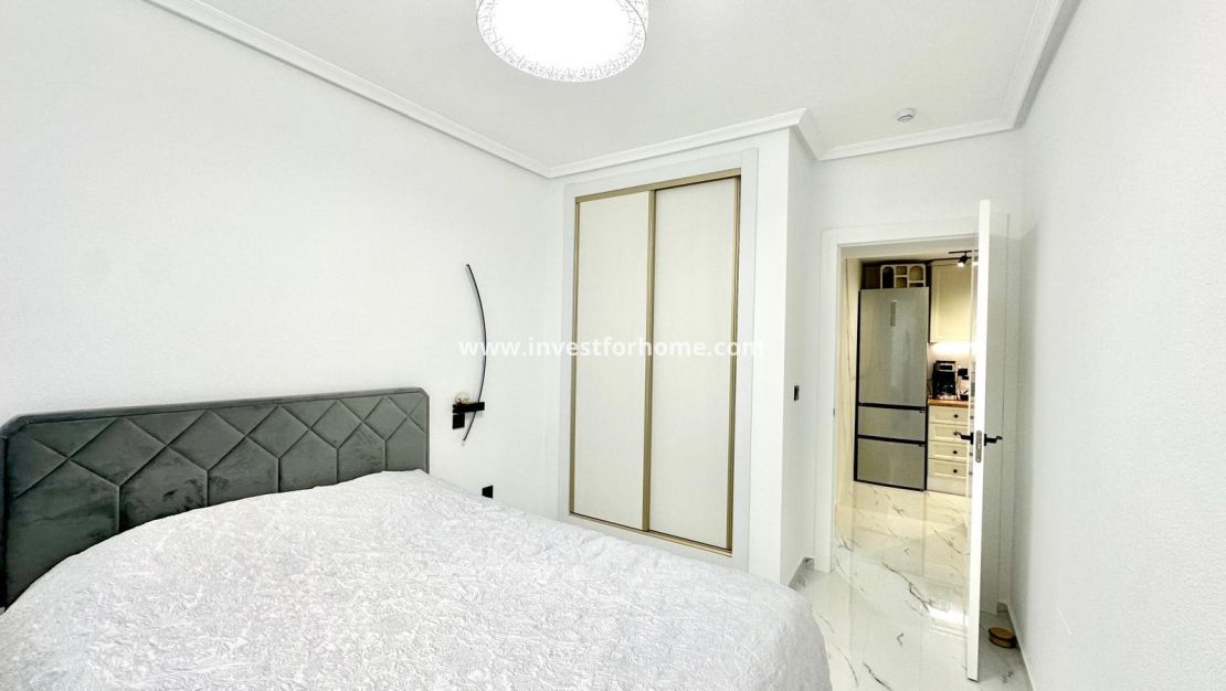 Sale - Bungalow - Orihuela Costa - Playa Flamenca